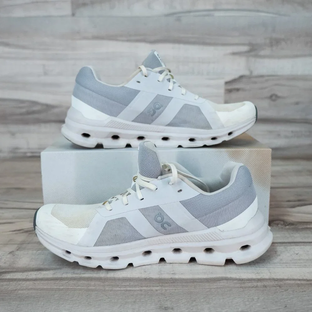 On Cloud Runner Womens running shoe - Picture 4 of 11